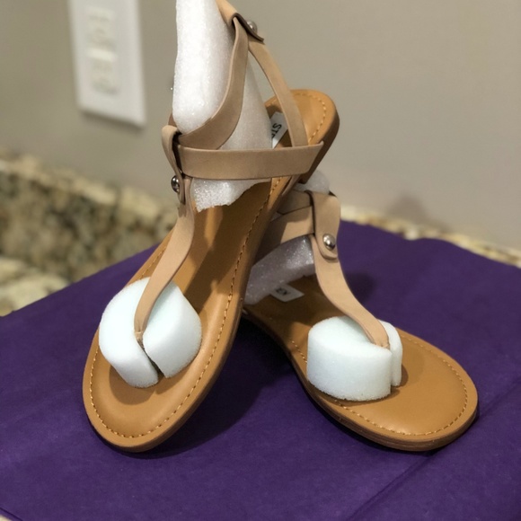 steve madden hidden sandal